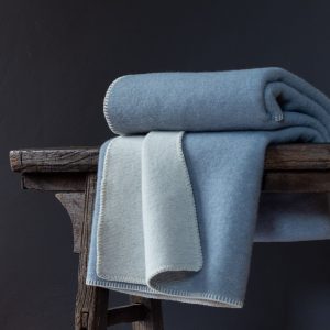 Premium Wollen Beddeken – Blauw Fog